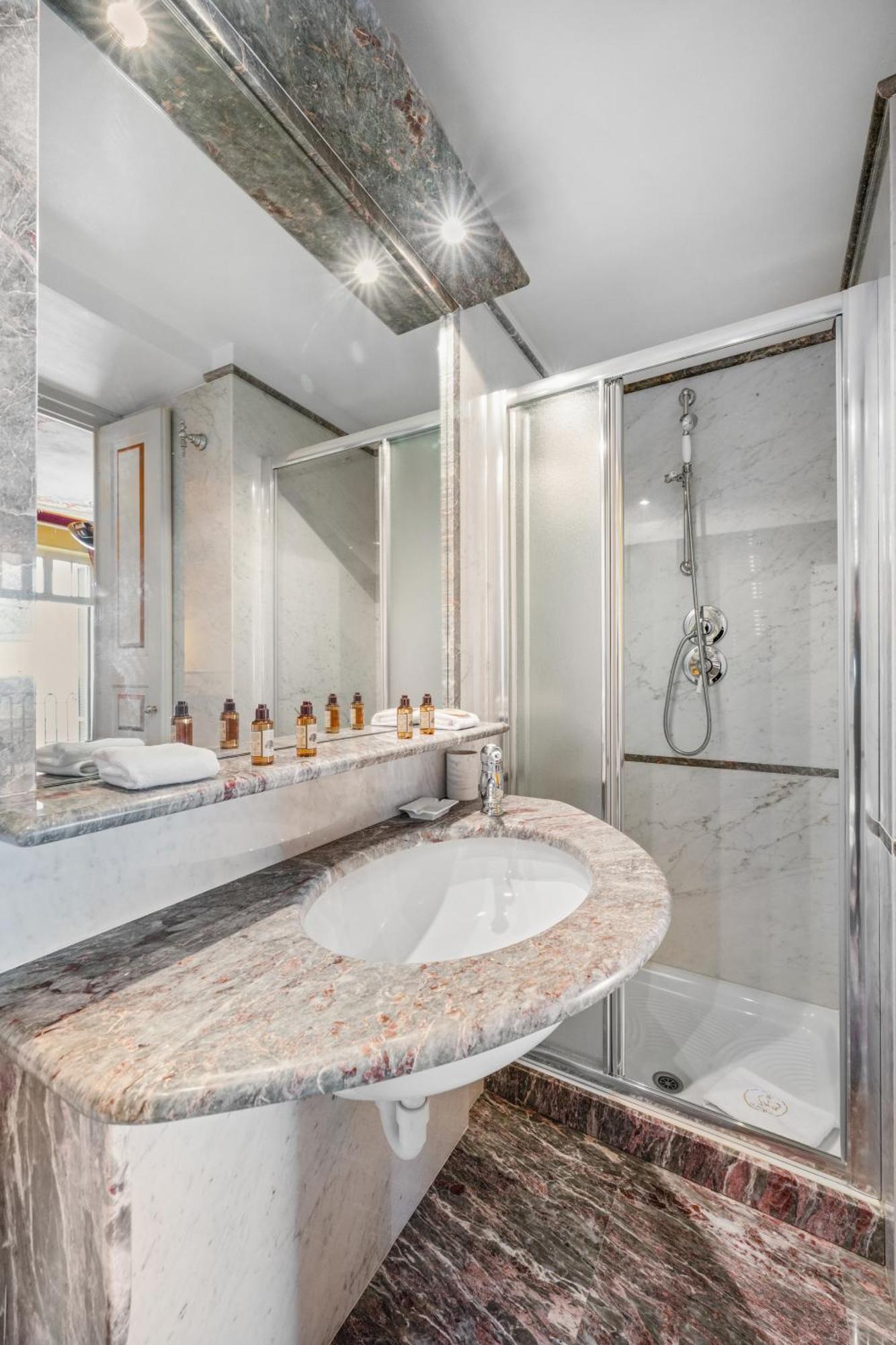 Le Coq Tersling - Residential Parking - Ac - Sea View Διαμέρισμα Μεντόν Εξωτερικό φωτογραφία