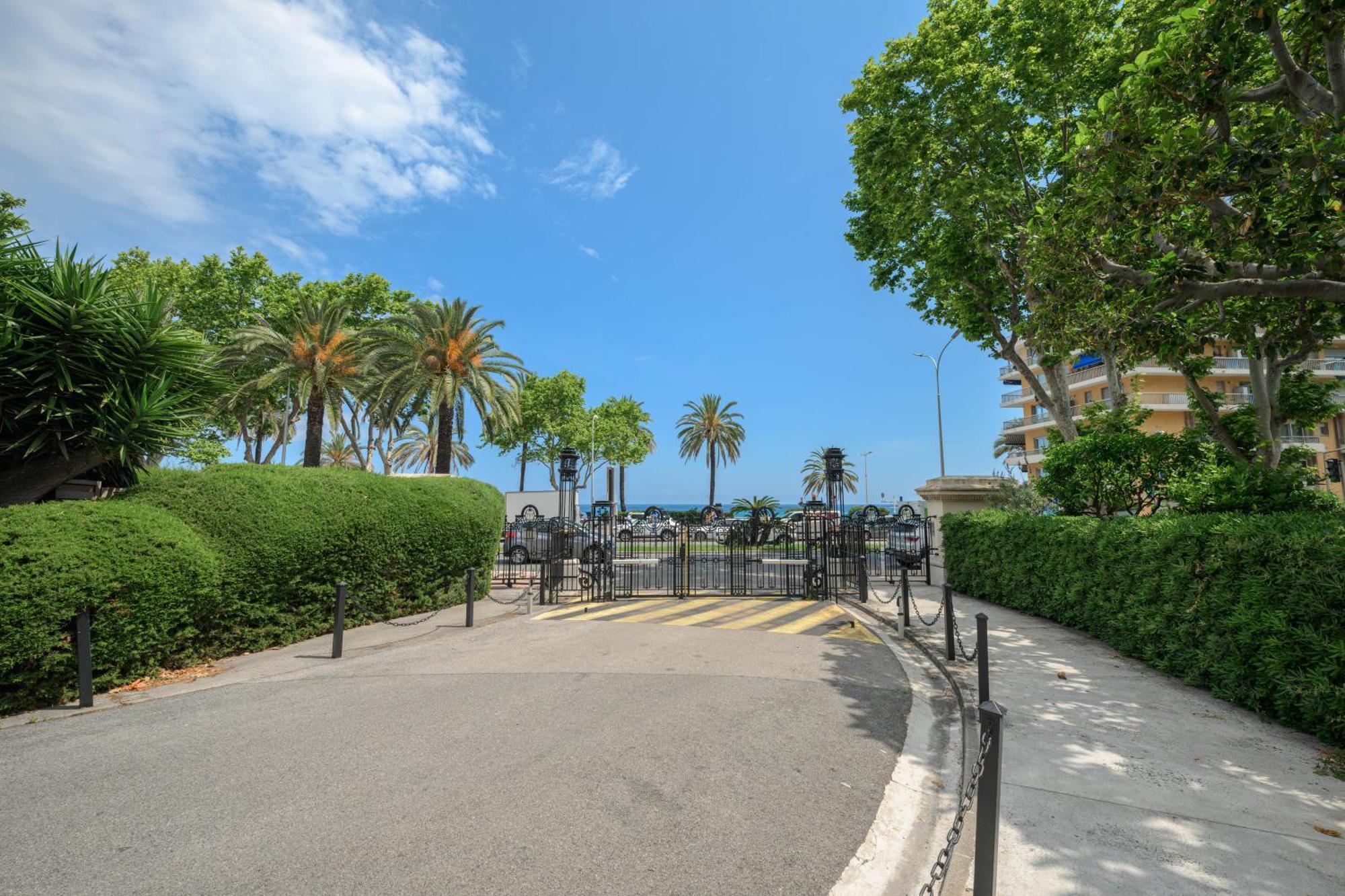 Le Coq Tersling - Residential Parking - Ac - Sea View Διαμέρισμα Μεντόν Εξωτερικό φωτογραφία
